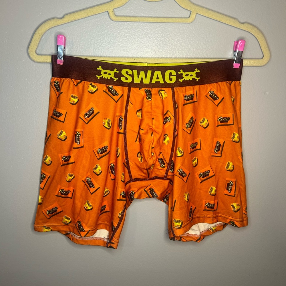 NWOT Adult Reese’s Cup Stretch Unisex Boxer Briefs